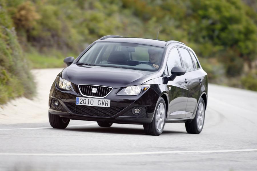  Seat Ibiza ST 2010 года  (фото 36 из 102)